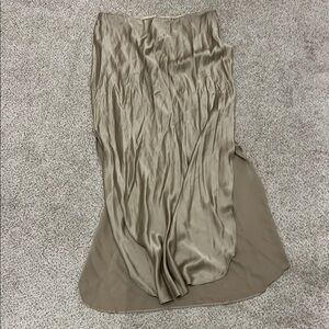 Elegant Tan 100% Silk Skirt! Dress Up or Down! Be Dramatic!
